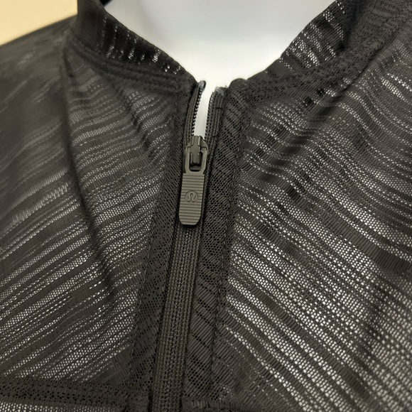 🖤 Lululemon Lab Haze Jacket – Black | Size: 19” P2P | Cinch Waist Mesh | Rare - Picture 3 of 6